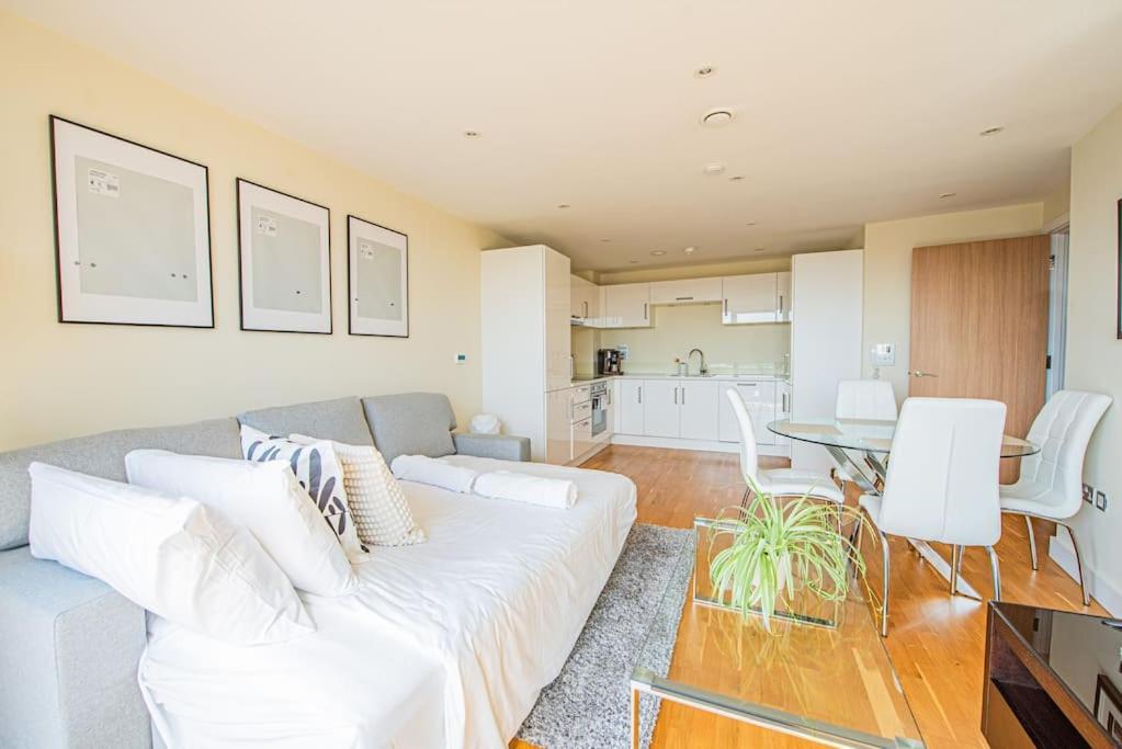 Appartement Charming Flat With Balcony Near Tower Bridge